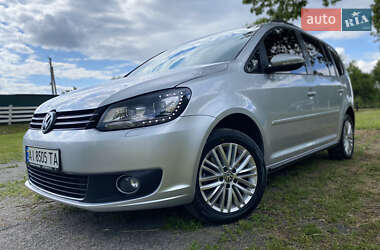 Минивэн Volkswagen Touran 2015 в 