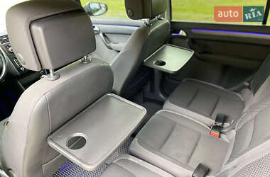 Минивэн Volkswagen Touran 2015 в 