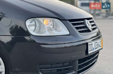 Минивэн Volkswagen Touran 2005 в 