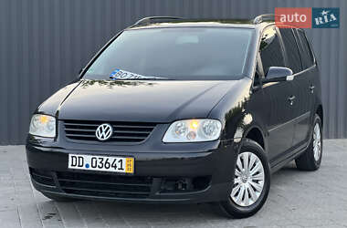 Минивэн Volkswagen Touran 2005 в 