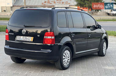 Минивэн Volkswagen Touran 2005 в 