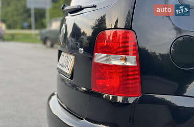 Минивэн Volkswagen Touran 2005 в 