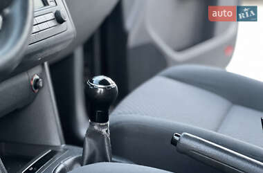Минивэн Volkswagen Touran 2005 в 
