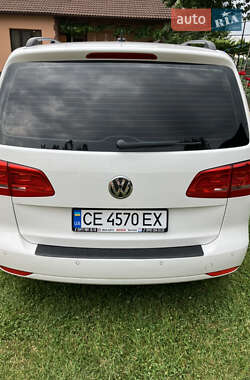 Минивэн Volkswagen Touran 2012 в 