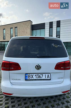 Минивэн Volkswagen Touran 2014 в 