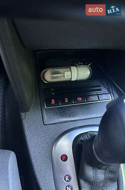 Минивэн Volkswagen Touran 2014 в 