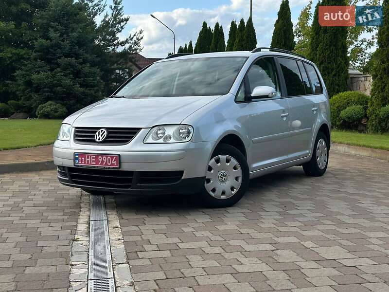 Минивэн Volkswagen Touran 2006 в 