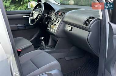 Минивэн Volkswagen Touran 2006 в 