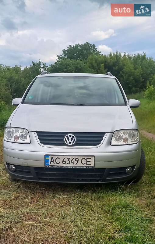 Мінівен Volkswagen Touran 2006 в Білій Церкві