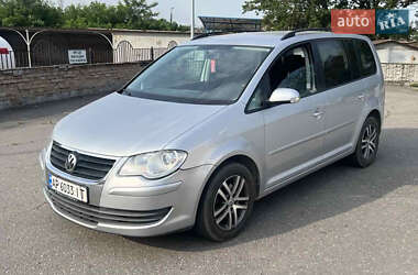 Мінівен Volkswagen Touran 2008 в Запоріжжі