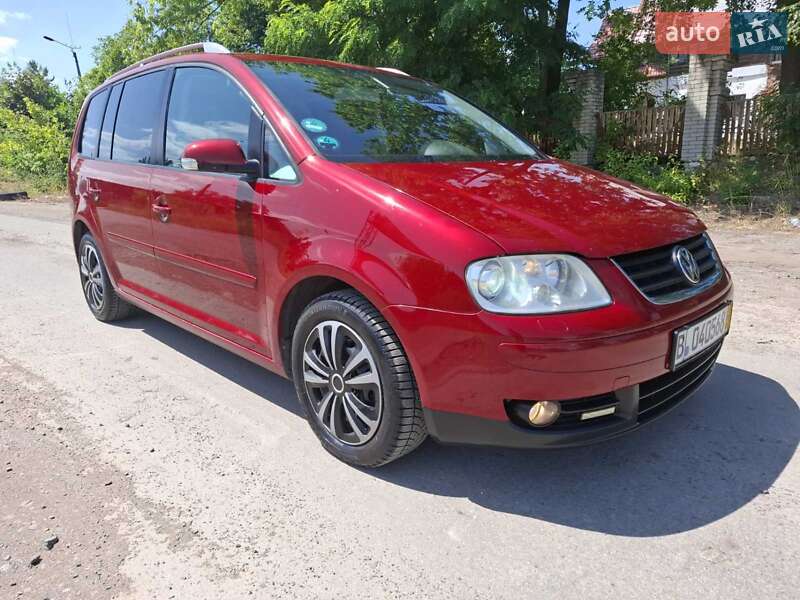 Мінівен Volkswagen Touran 2006 в Івано-Франківську