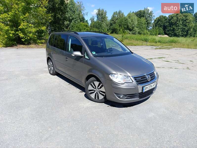 Volkswagen Touran 2009