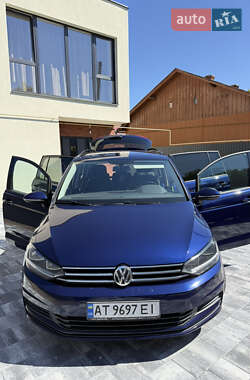 Микровэн Volkswagen Touran 2018 в 
