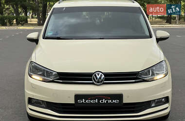 Микровэн Volkswagen Touran 2017 в Николаеве