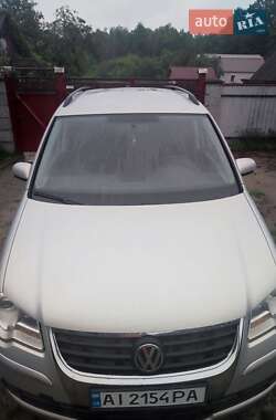 Мінівен Volkswagen Touran 2009 в Бородянці