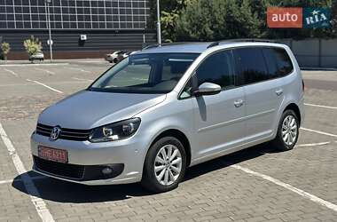 Мінівен Volkswagen Touran 2011 в Луцьку