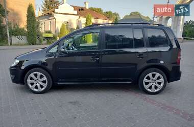 Минивэн Volkswagen Touran 2008 в 