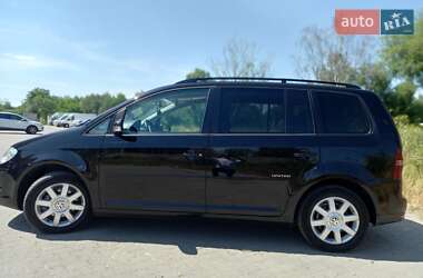 Минивэн Volkswagen Touran 2008 в 