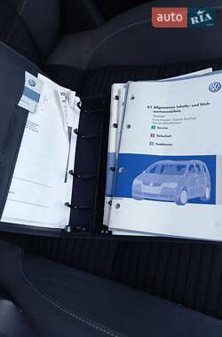 Минивэн Volkswagen Touran 2008 в 