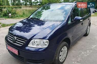 Минивэн Volkswagen Touran 2006 в Чернигове