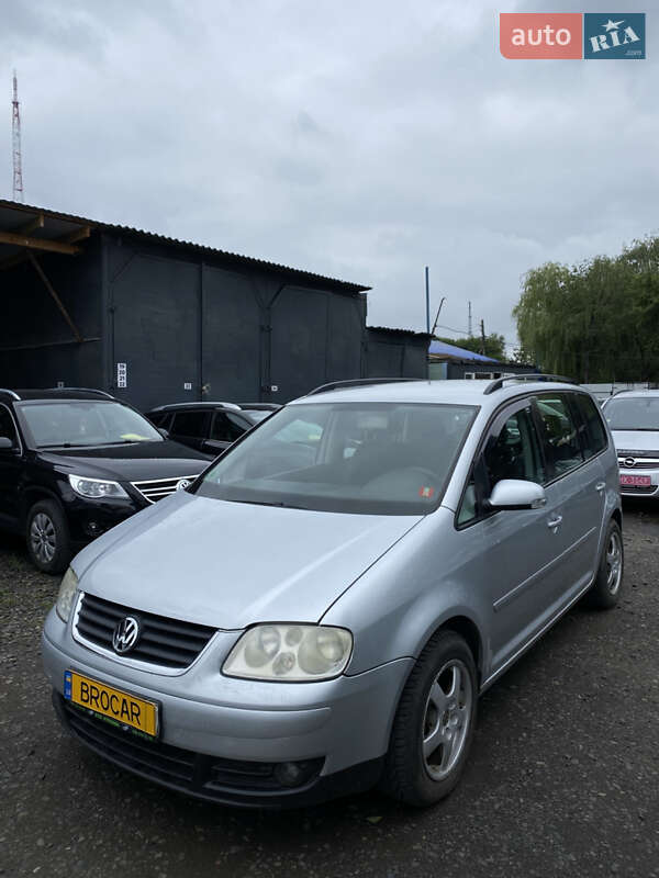Volkswagen Touran 2004