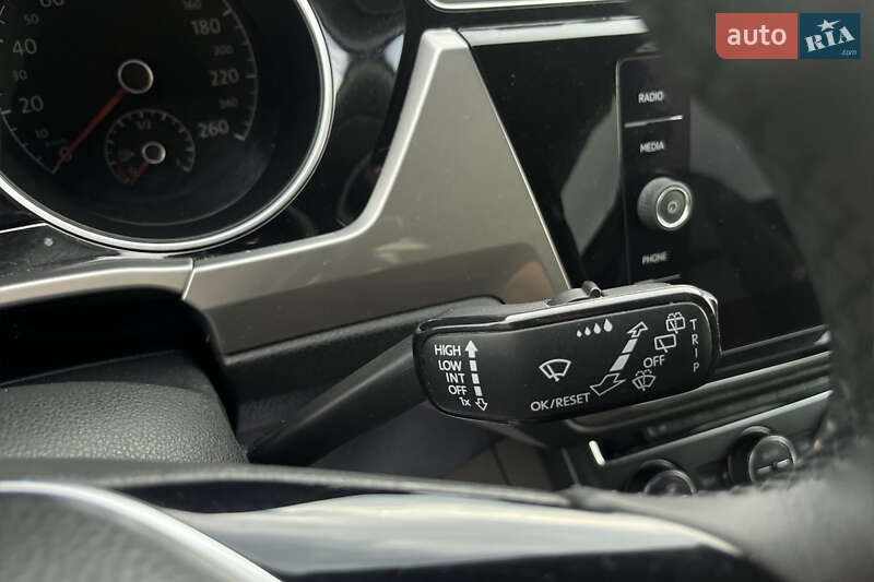 Мікровен Volkswagen Touran 2019 в Мукачевому