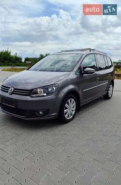 Минивэн Volkswagen Touran 2011 в Черновцах