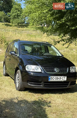 Мінівен Volkswagen Touran 2006 в Золочеві