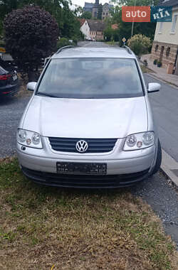 Минивэн Volkswagen Touran 2006 в Луцке