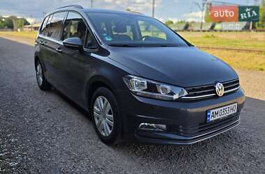 Мікровен Volkswagen Touran 2016 в Бердичеві
