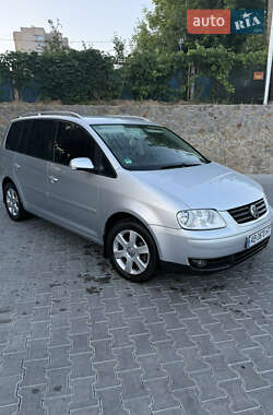 Минивэн Volkswagen Touran 2004 в Виннице