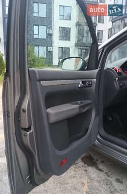 Минивэн Volkswagen Touran 2008 в 