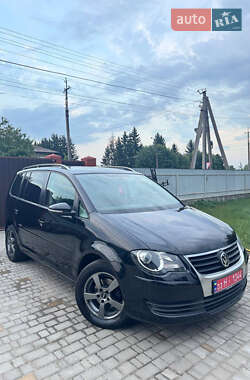 Volkswagen Touran 2010