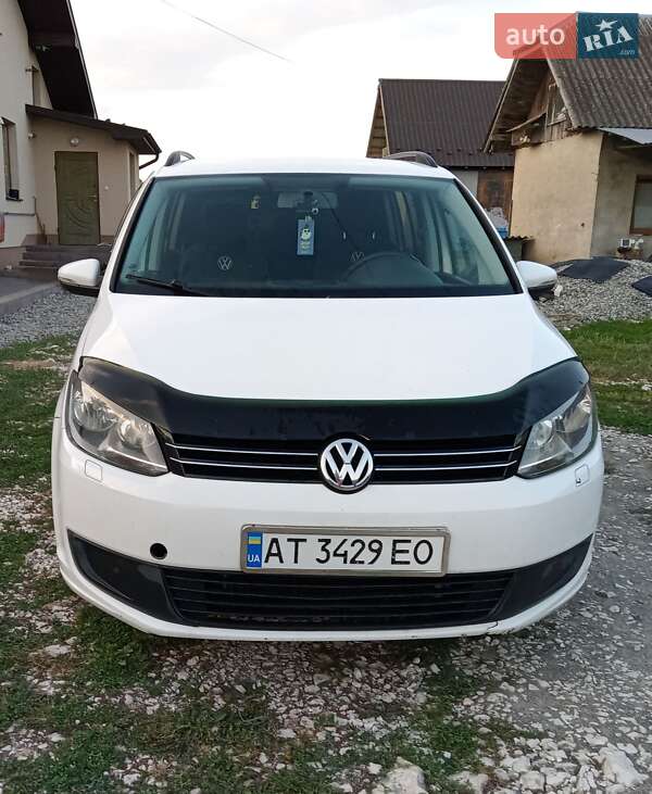 Volkswagen Touran 2011