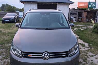 Минивэн Volkswagen Touran 2011 в Костополе