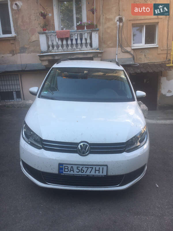 Volkswagen Touran 2013