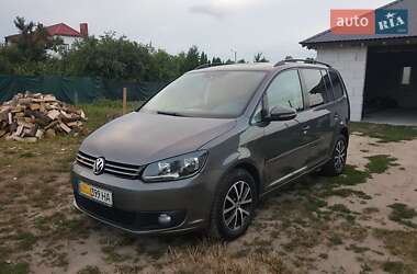Минивэн Volkswagen Touran 2011 в Костополе