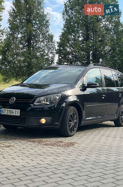 Мінівен Volkswagen Touran 2010 в Рожнятові