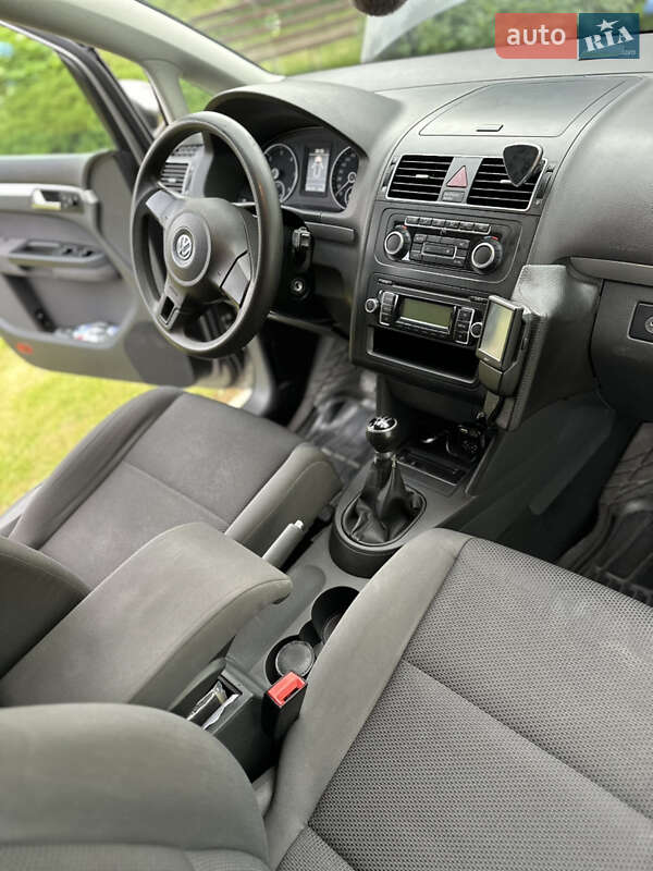 Мінівен Volkswagen Touran 2010 в Самборі фото 5 Мінівен Volkswagen Touran 2010 в Самборі