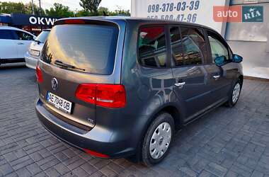 Минивэн Volkswagen Touran 2010 в 