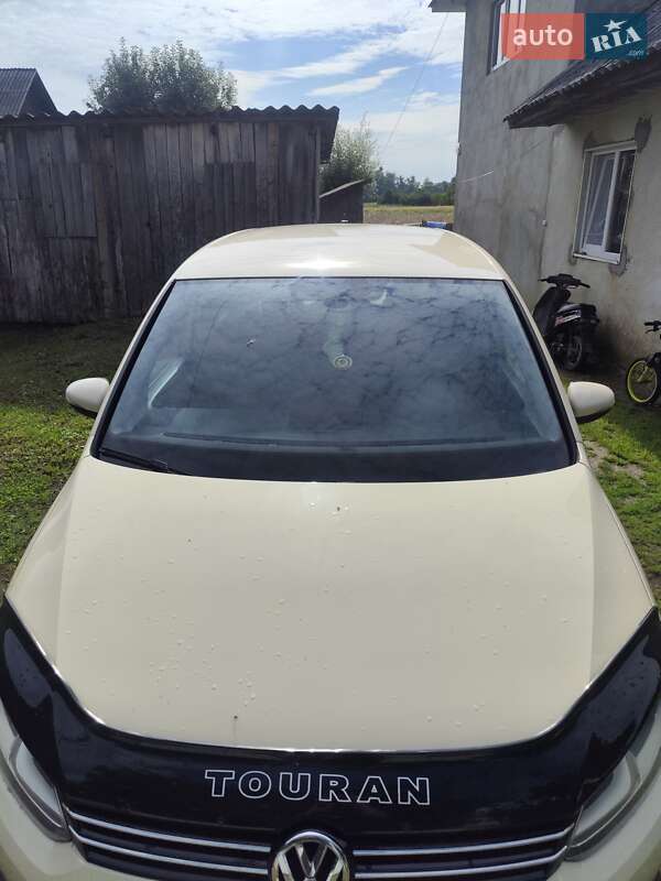 Volkswagen Touran 2011 Volkswagen Touran 2011