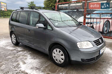 Минивэн Volkswagen Touran 2003 в Городенке