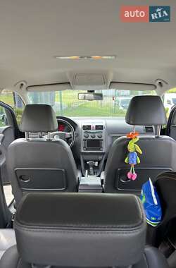 Мінівен Volkswagen Touran 2008 в 