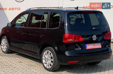 Мінівен Volkswagen Touran 2012 в 