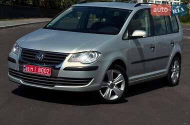 Мінівен Volkswagen Touran 2009 в Чернігові