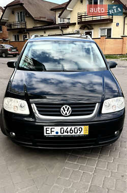 Минивэн Volkswagen Touran 2005 в Луцке