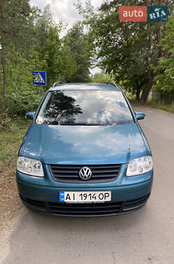 Минивэн Volkswagen Touran 2004 в Киеве