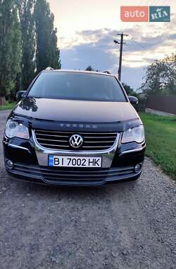 Минивэн Volkswagen Touran 2007 в Полтаве