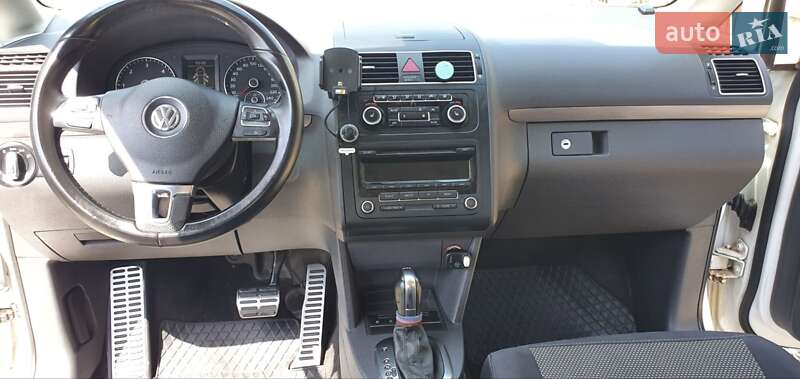Мінівен Volkswagen Touran 2012 в Івано-Франківську