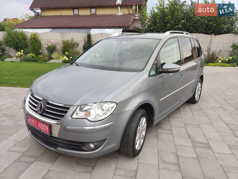 Volkswagen Touran 2009